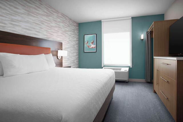 ホーム 2 スイーツ バイ ヒルトン ユージーン ダウンタウン ユニバーシティ エリア