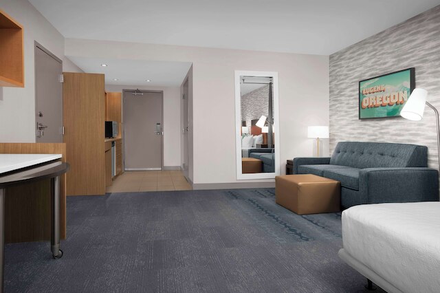 ホーム 2 スイーツ バイ ヒルトン ユージーン ダウンタウン ユニバーシティ エリア