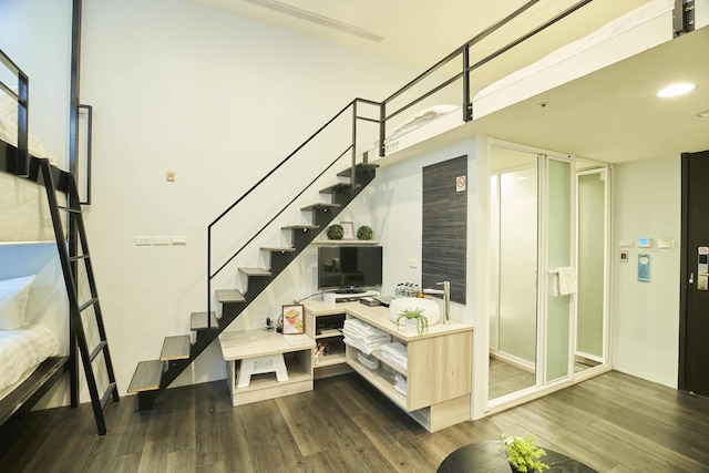 CH プレイス X ホテル (普樂室行旅)