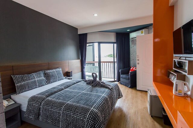 ザ ロフト シーサイド シラチャー