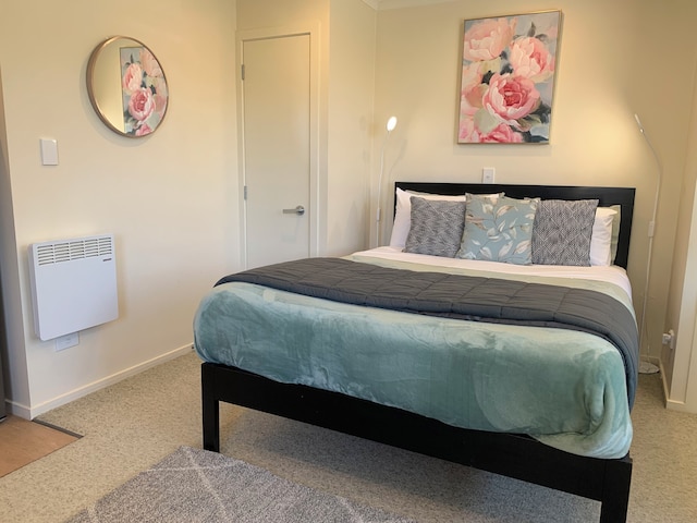 マーチ アパートメンツ