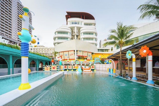 A-One ザ・ロイヤル・クルーズ・ホテル・パタヤ