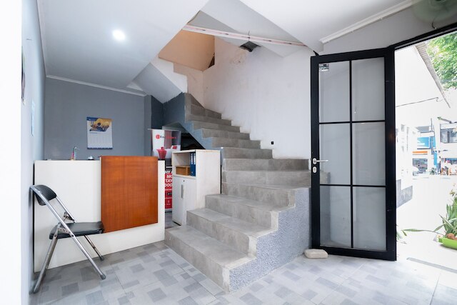 レッドドアーズ アット トンダノ ベンヒル