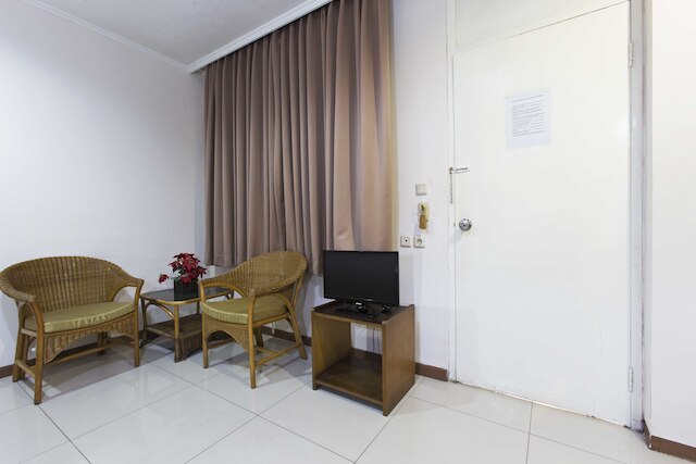 レッドドアーズ ニア ゴンダンディア ステーション