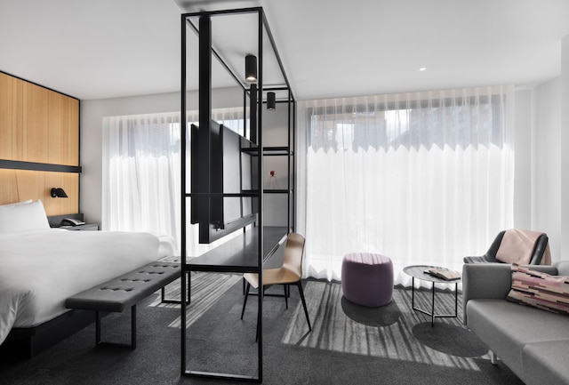 ホテルモンヴィル