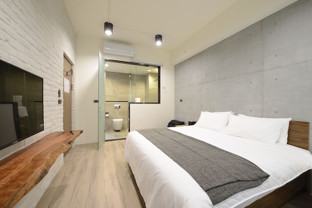 サン ムーン イン (日月潭山慕民宿)