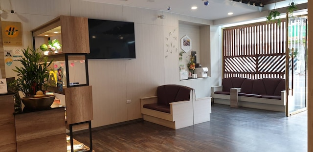 ターペン ベイ ホリデー ホテル (大鵬湾大飯店)