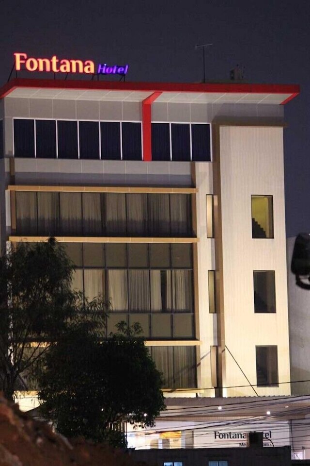 フォンタナ ホテル ジャカルタ