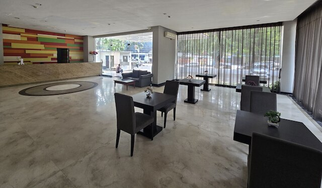 N3 ホテル ザイヌル アリフィン