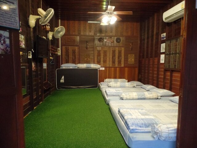 バン メー アロム  2