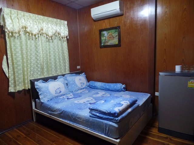 バン メー アロム  2