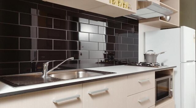 アバクロンビー スチューデント アコモデーション