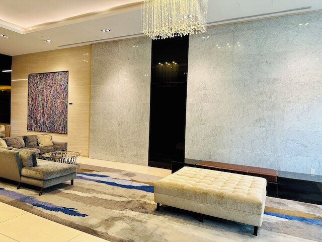 アルティテュード スイーツ オン ヨン