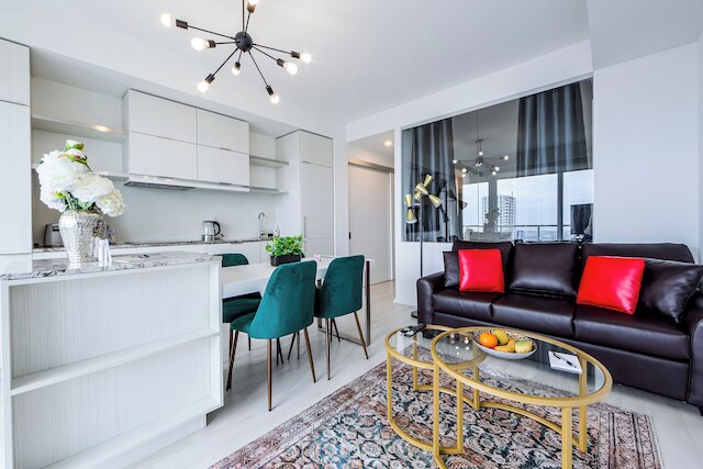 アルティテュード スイーツ オン ヨン