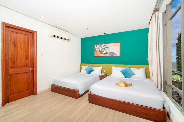 メイビーチホテル