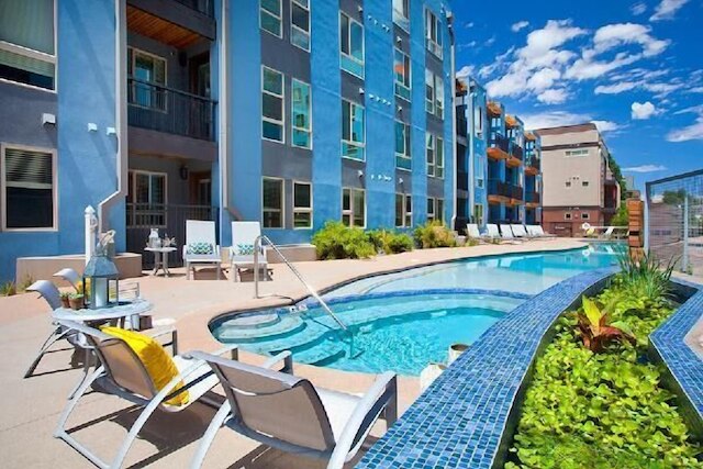 オークウッド アット ブロードストーン チェリー クリーク