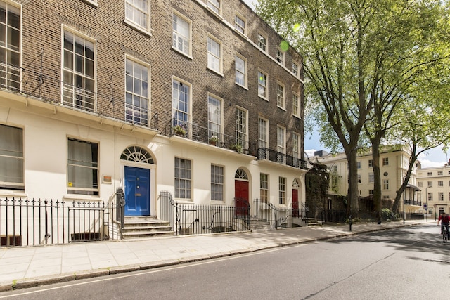 アスター ミュージアム イン ホステル