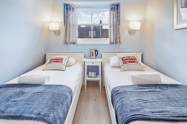 アスター ケンジントン ホステル