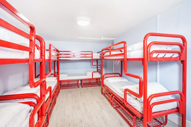 アスター ビクトリア ホステル - アダルト オンリー