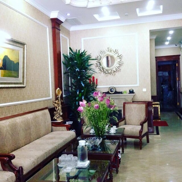 ヴァイオリン ホテル ハノイ