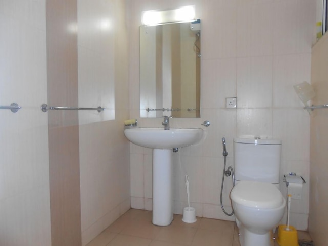 アカラ スイーツ アット ローワー バガタル