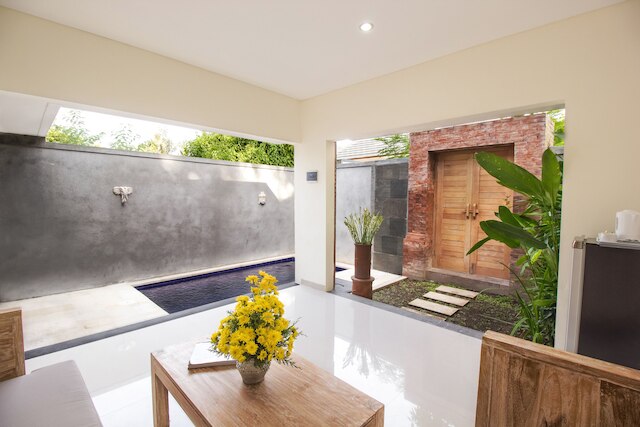 ウマ デ ヴィラ サヌール