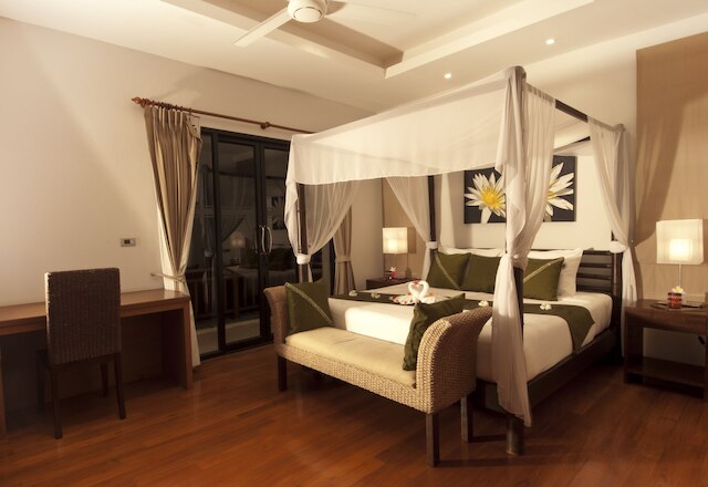 ヴィラ バーン サイタラ