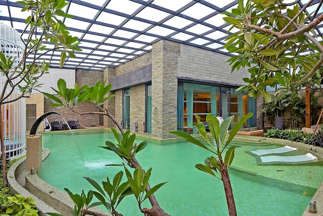 オールユア ブティック モーテル高雄ブランチ (欧遊国際連鎖精品旅館 - 高雄館)