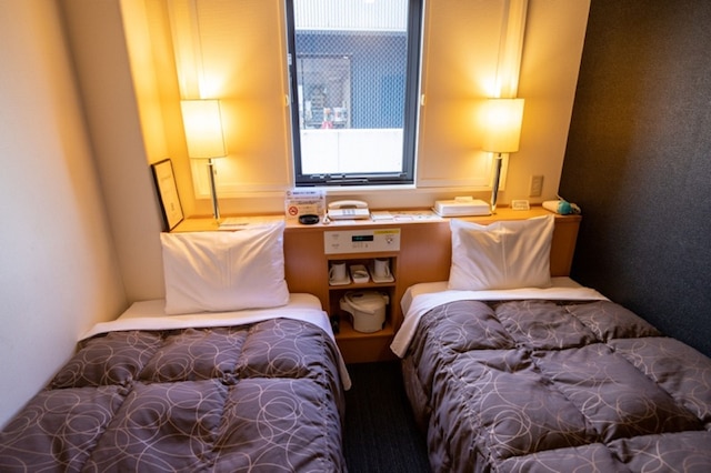 アズイン半田インター