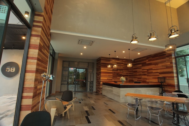 スペース 59 ラーチャブリー