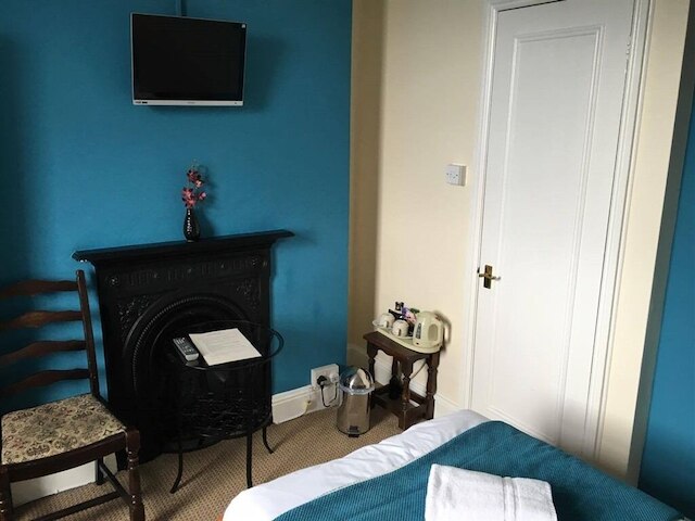 ザ キングス アームズ