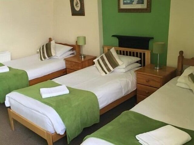 ザ キングス アームズ