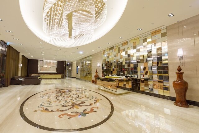 ロイヤル ゴールド ホテル (皇家金宸大飯店)