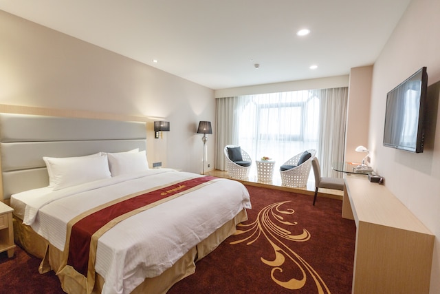 ロイヤル ゴールド ホテル (皇家金宸大飯店)