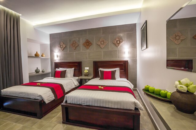 シルバー パームス レジデンス