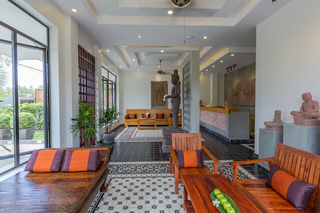 シルバー パームス レジデンス