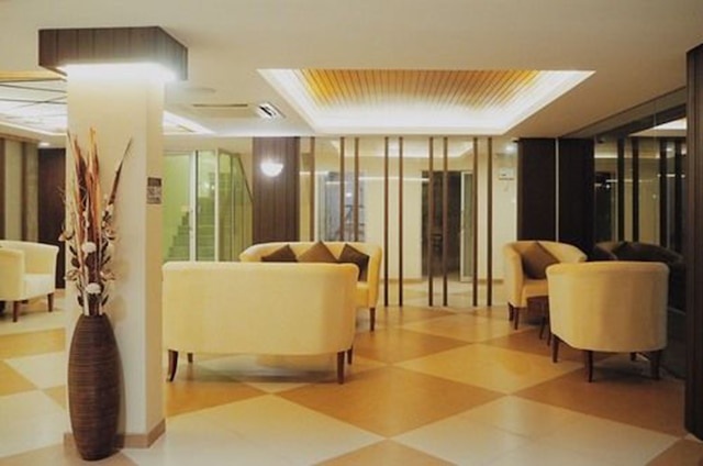 スワンナプーム ヴィル エアポート ホテル