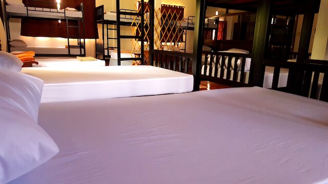 スーパー ホステル