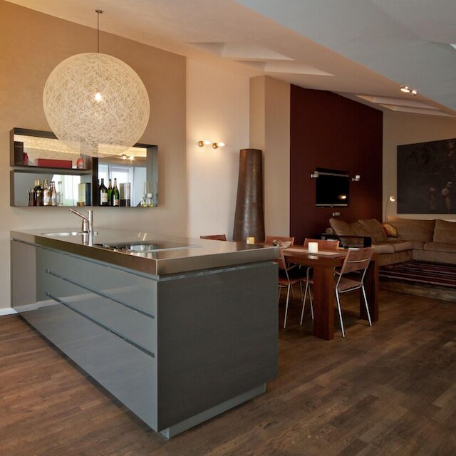 マイホームインウィーン デラックス アパートメント