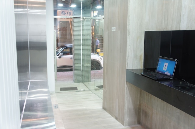 ホーミー ホテル セントラル (灝美中環酒店)