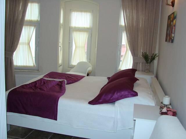 ヴォラーレ アパーツ