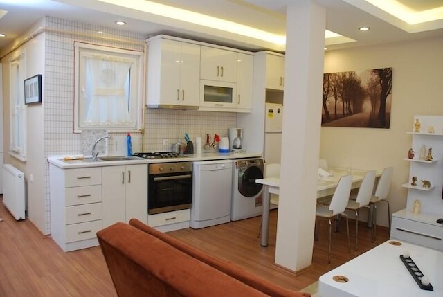 アリズ レジデンス