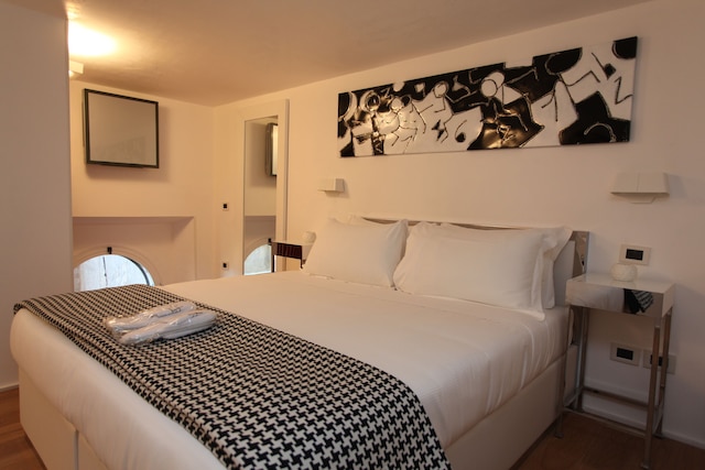 LHP スイート ピアッツア デル ポポロ