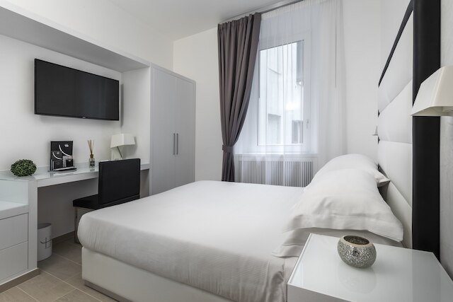 LHP スイート ピアッツア デル ポポロ