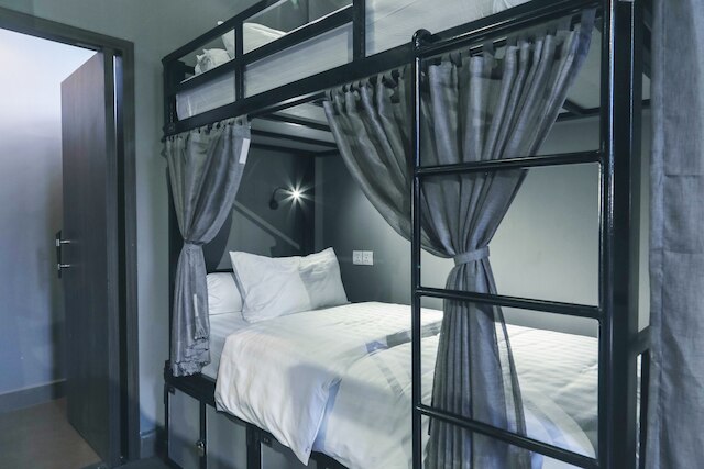 フェリス ホステル カフェ & バー