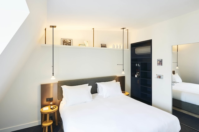 ペルペチュアル エリゼ モンテーニュ