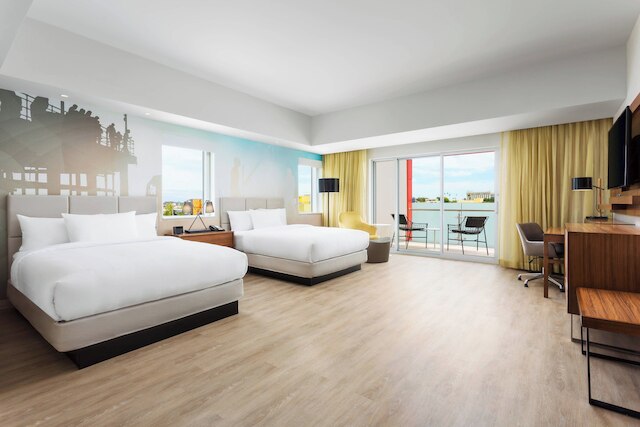 コートヤード バイ マリオット サンタ モニカ