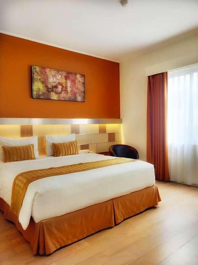 ルビー ホテル シャリーア