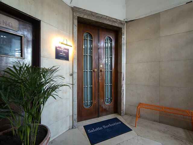 サロット ボルボニコ