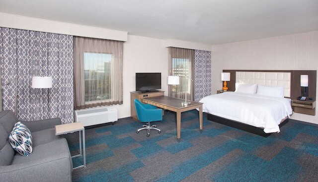 ハンプトン  イン & スイーツ LAX エル セグンド